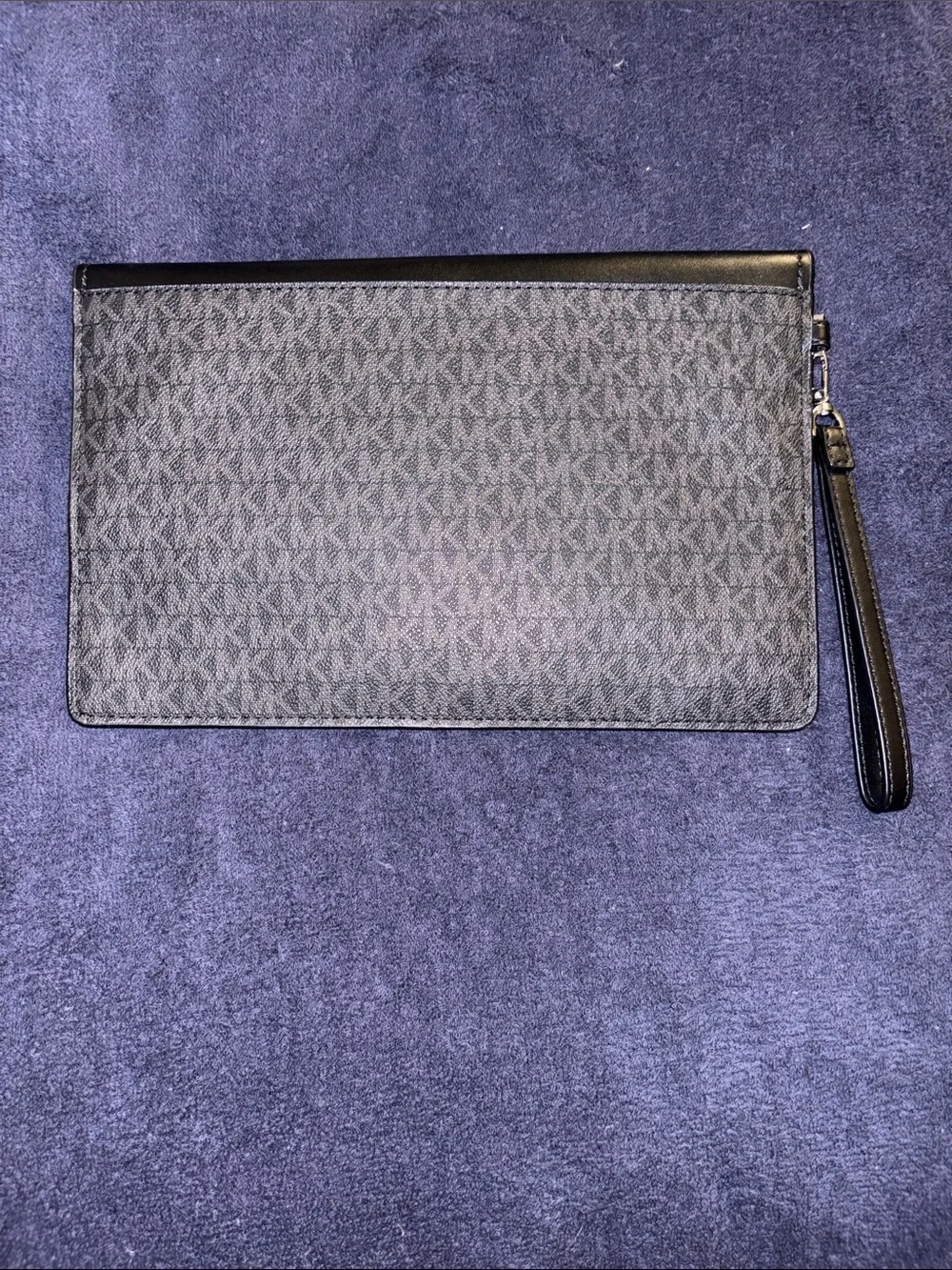 Michael Kors Black Signature Envelope Wristlet Clutch